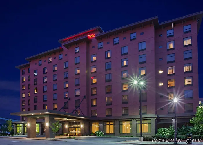 Hotel Hampton & Downtown 3*