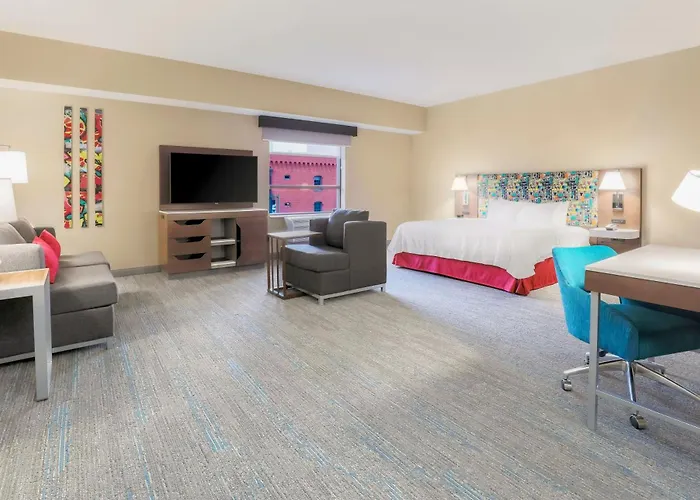Hotel Hampton & Downtown