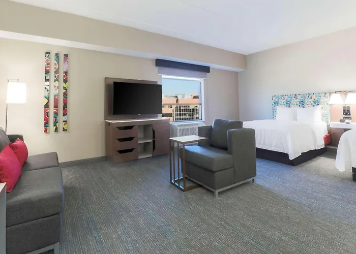 Hotel Hampton & Downtown