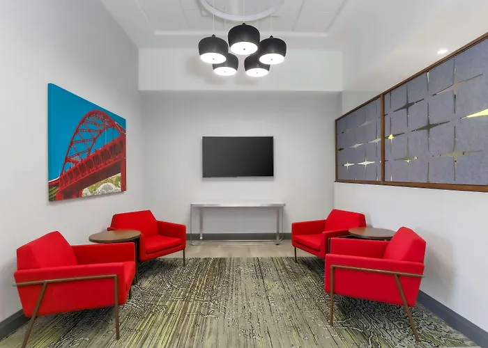 Hampton & Downtown 3* Pittsburgh
